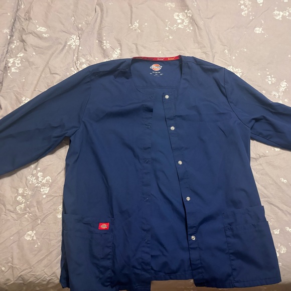 Dickies EDS signature scrub jacket. - Picture 3 of 6